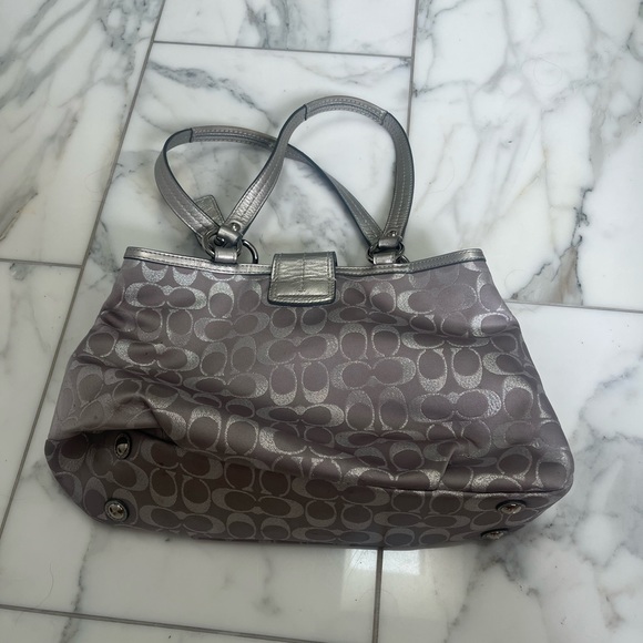 Used Vintage Coach Bag - Picture 2 of 3